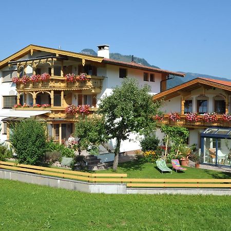 Haus Unterberg Hotel เคิสเซน ภายนอก รูปภาพ