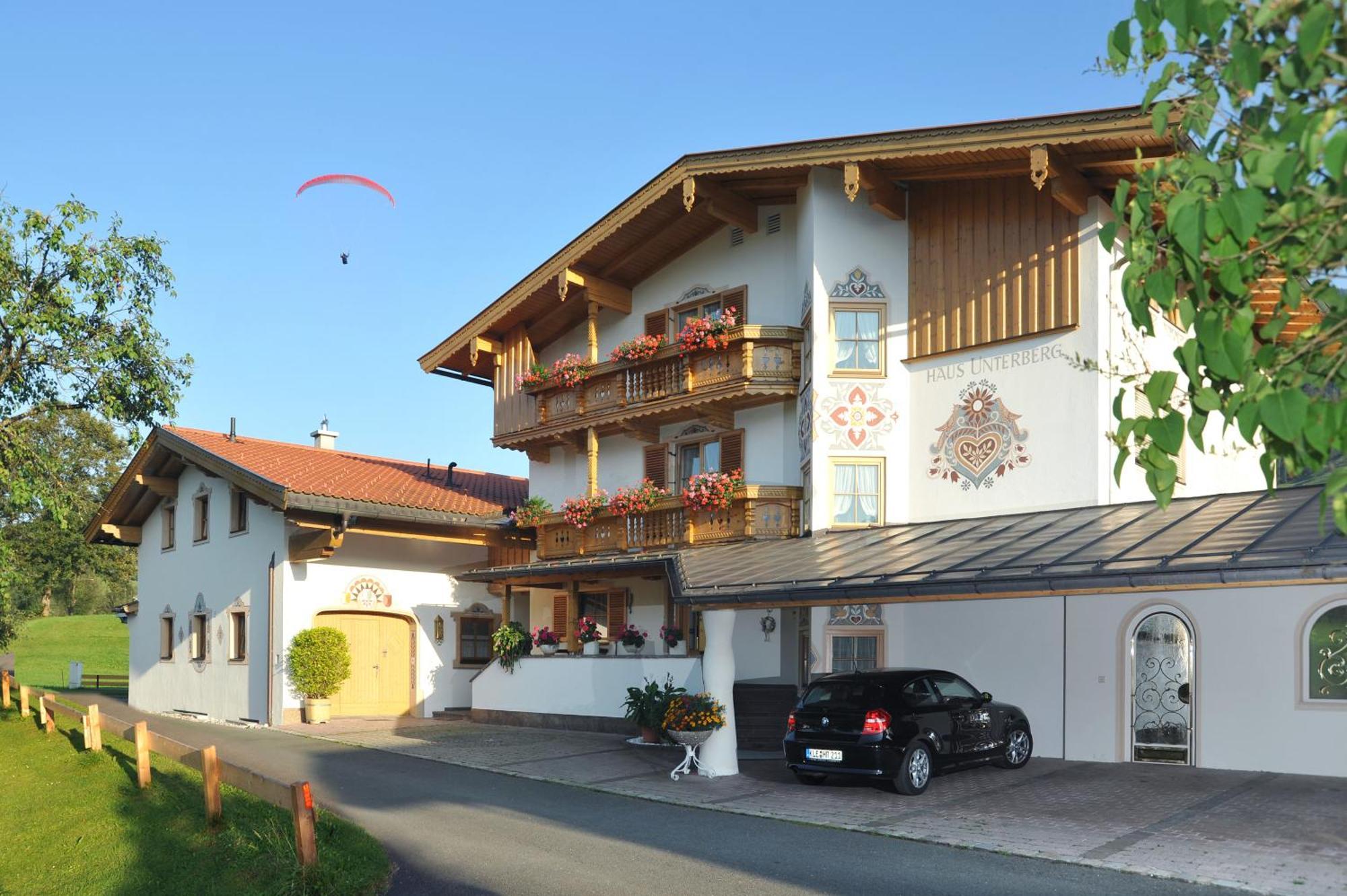 Haus Unterberg Hotel เคิสเซน ภายนอก รูปภาพ