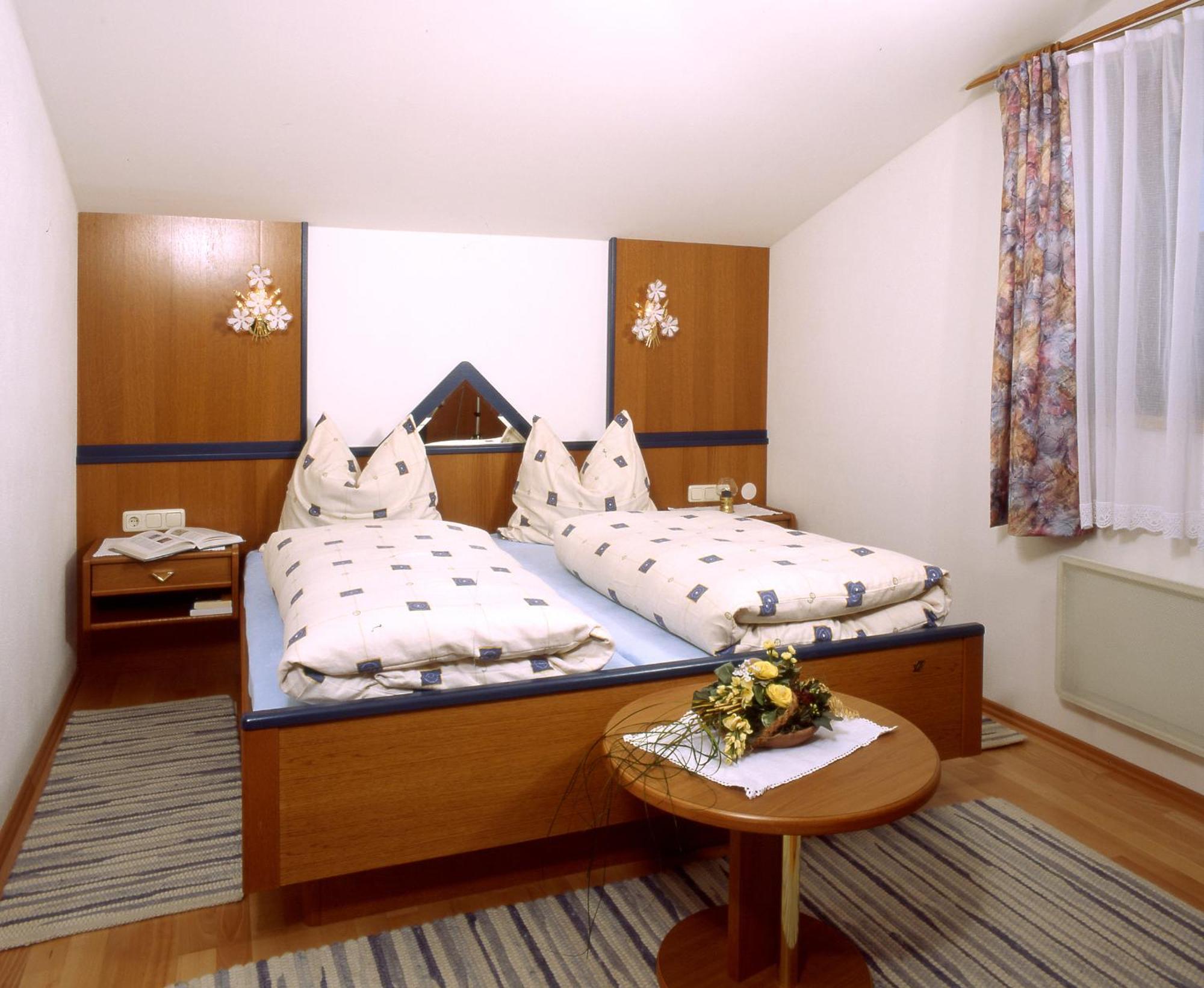 Haus Unterberg Hotel เคิสเซน ภายนอก รูปภาพ